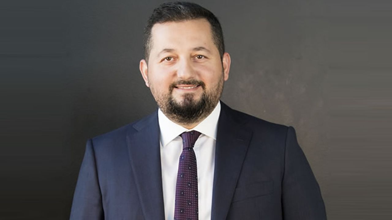 Sertaç Güven söz verdiği 2161 formayı dağıttı