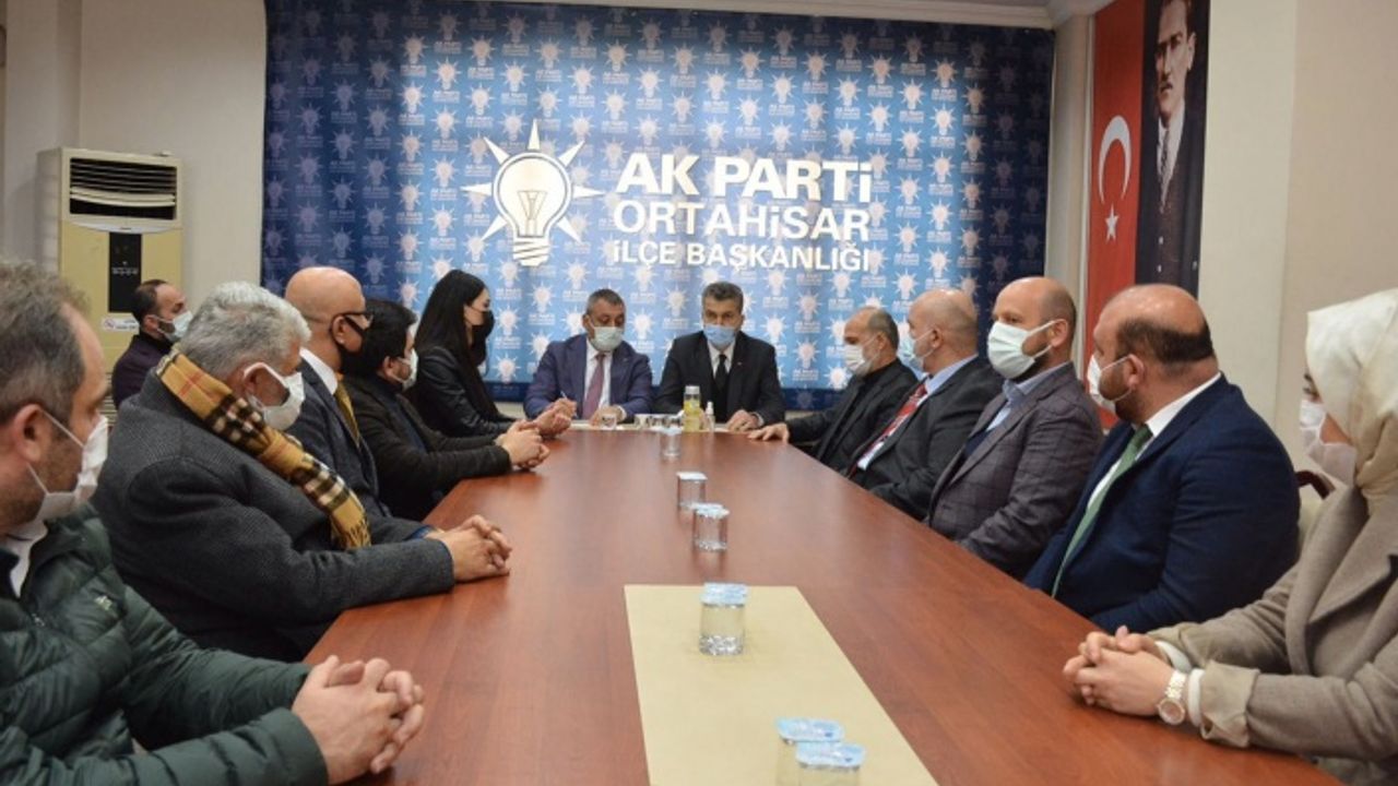 Ak Parti'den Ak Parti'ye ziyaret
