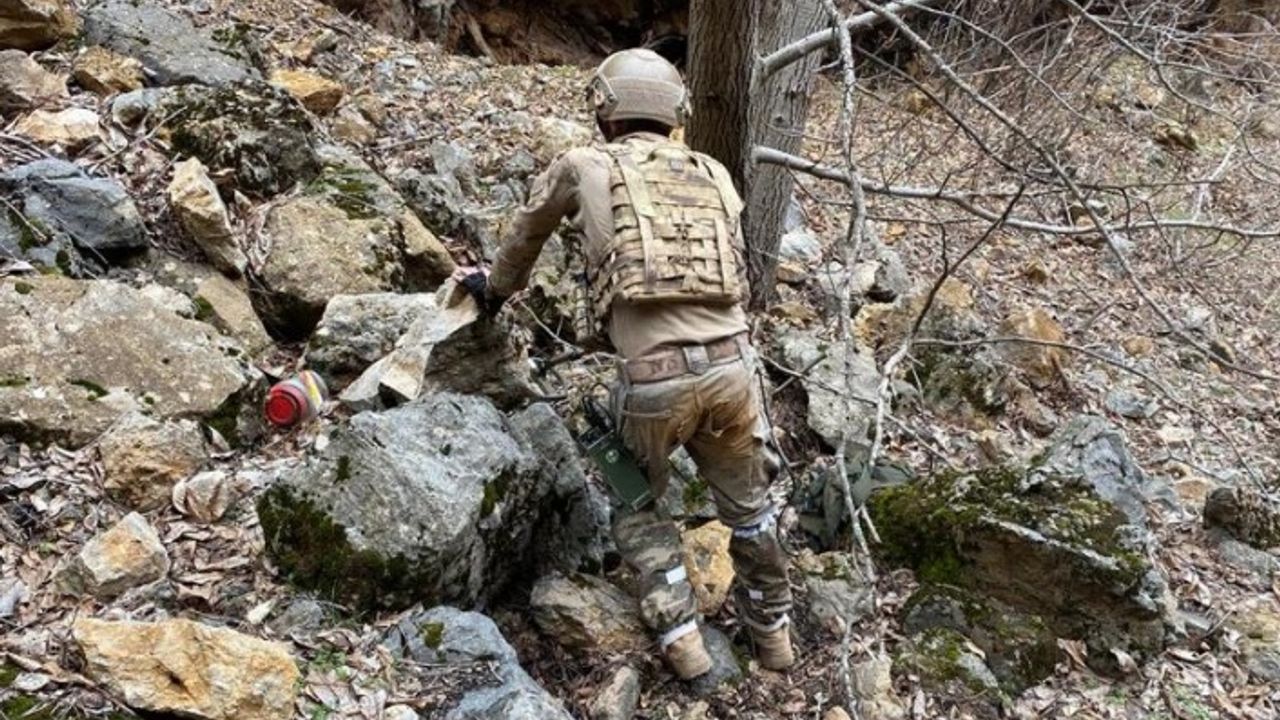 Eren- 7 Operasyonu! İnleri yerle bir edildi