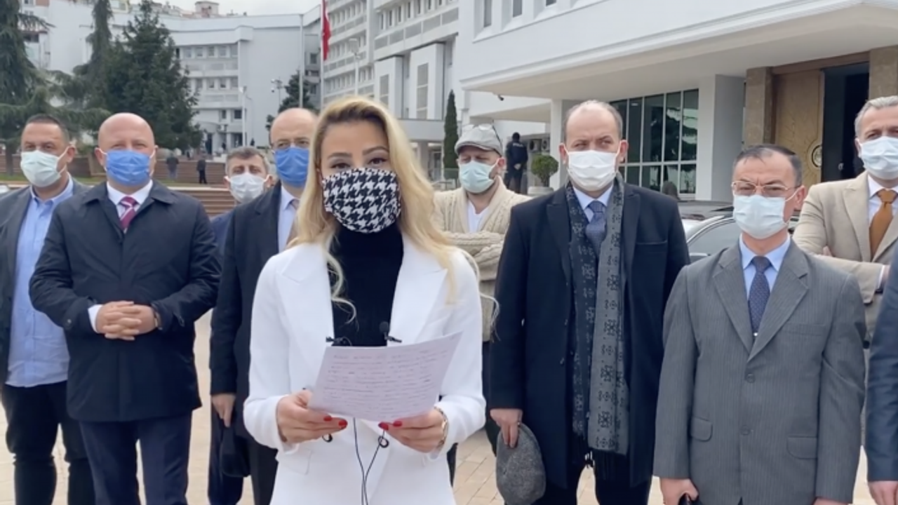 Trabzon’da Otelciler Valilikte... Kaçak isyanı..