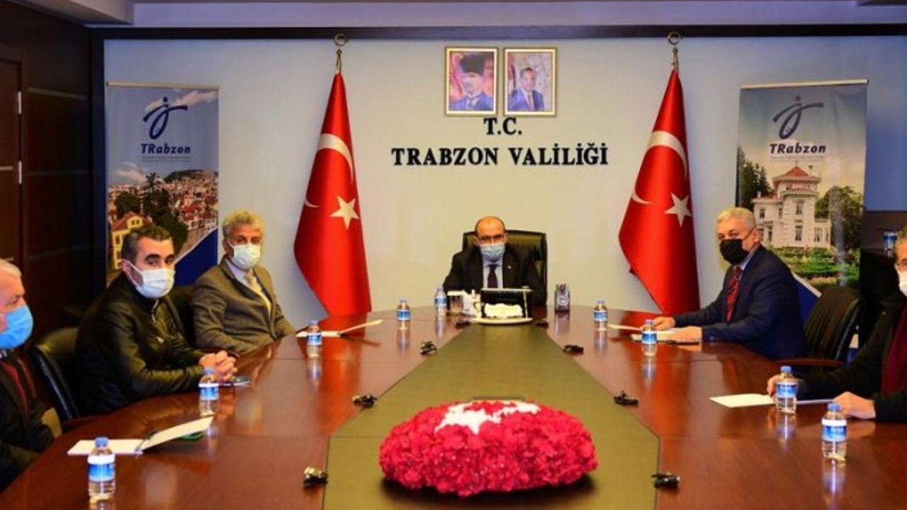 KESK Trabzon Vali Ustaoğlu’nu ziyaret etti, taleplerini iletti; 'Risk taşıyan memurlar aşılansın'