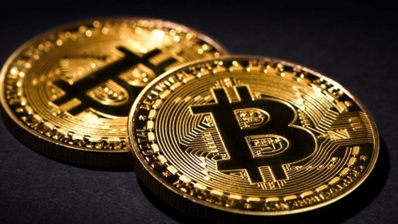 Bitcoin'de tarihi çöküş: Yüzde 54 düştü