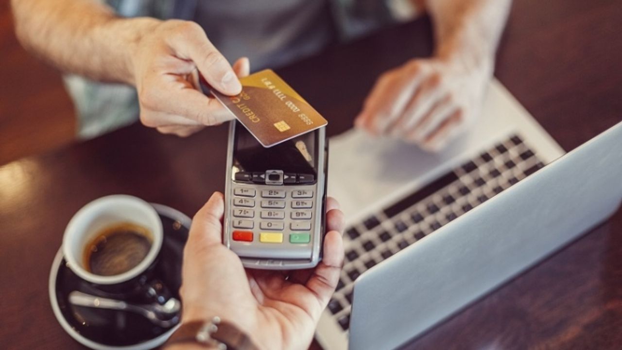 Kredi kartı kullananlar dikkat! Temassız ödeme limiti yükseltiliyor
