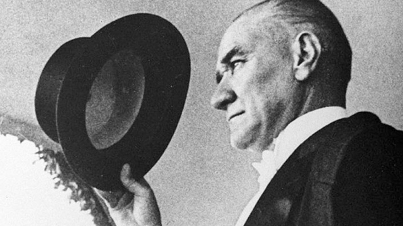Tarihte bugün (4 Mayıs): Atatürk 3. kez Cumhurbaşkanı seçildi