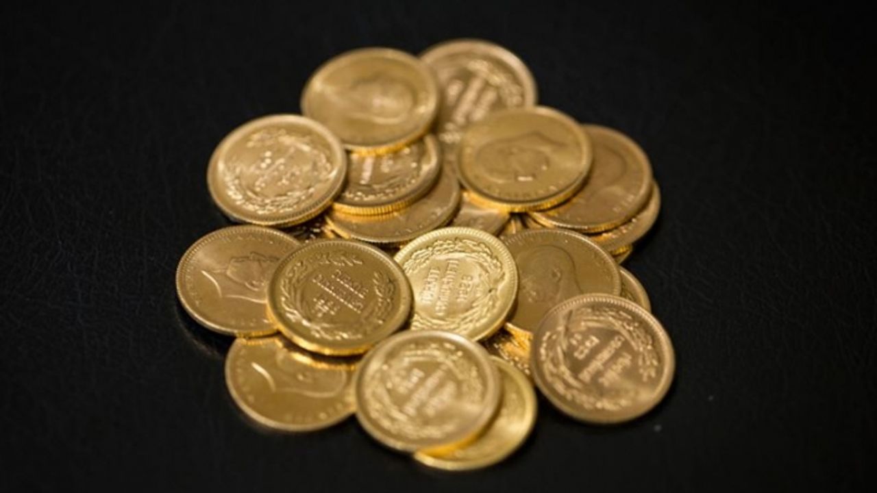 Altın fiyatları son 1,5 ayın en düşüğünde