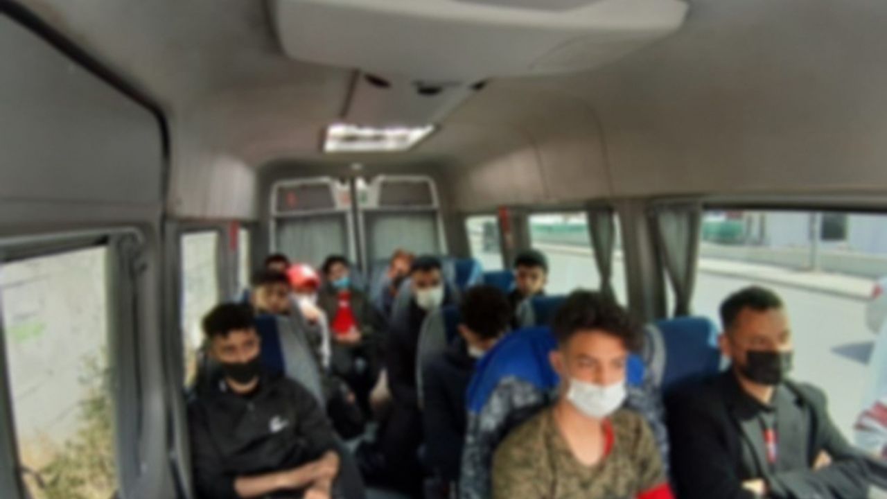 İstanbul’da göçmen kaçakçılığı operasyonu: 32 gözaltı