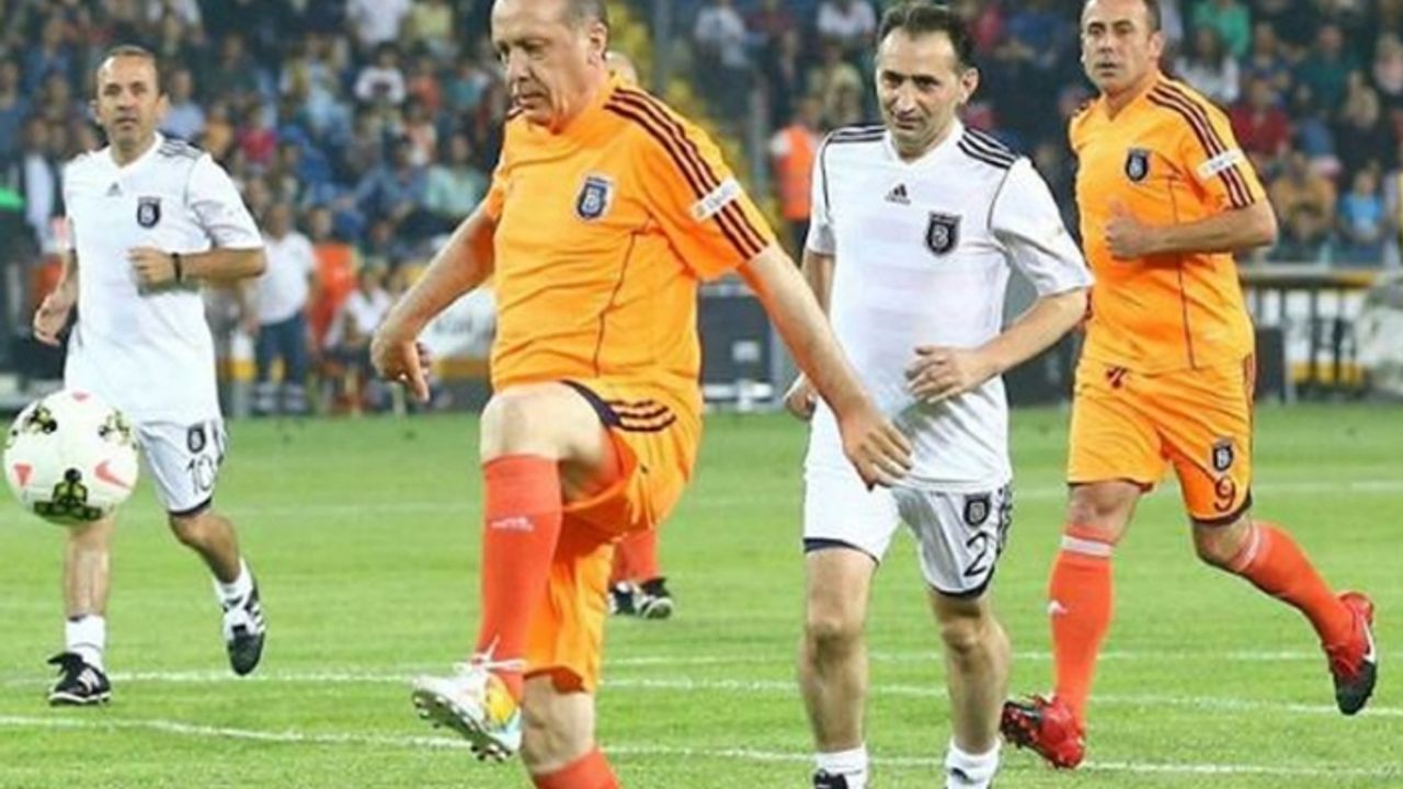 Cumhurbaşkanı Erdoğan ''Şöhretler Karması'' maçında sahaya çıkacak