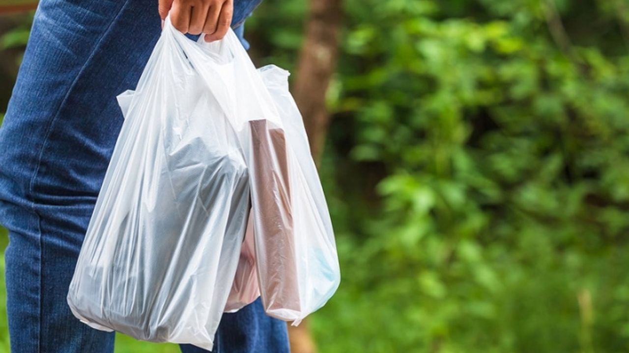 Plastik alışveriş poşetleri için yeni ''genelge''