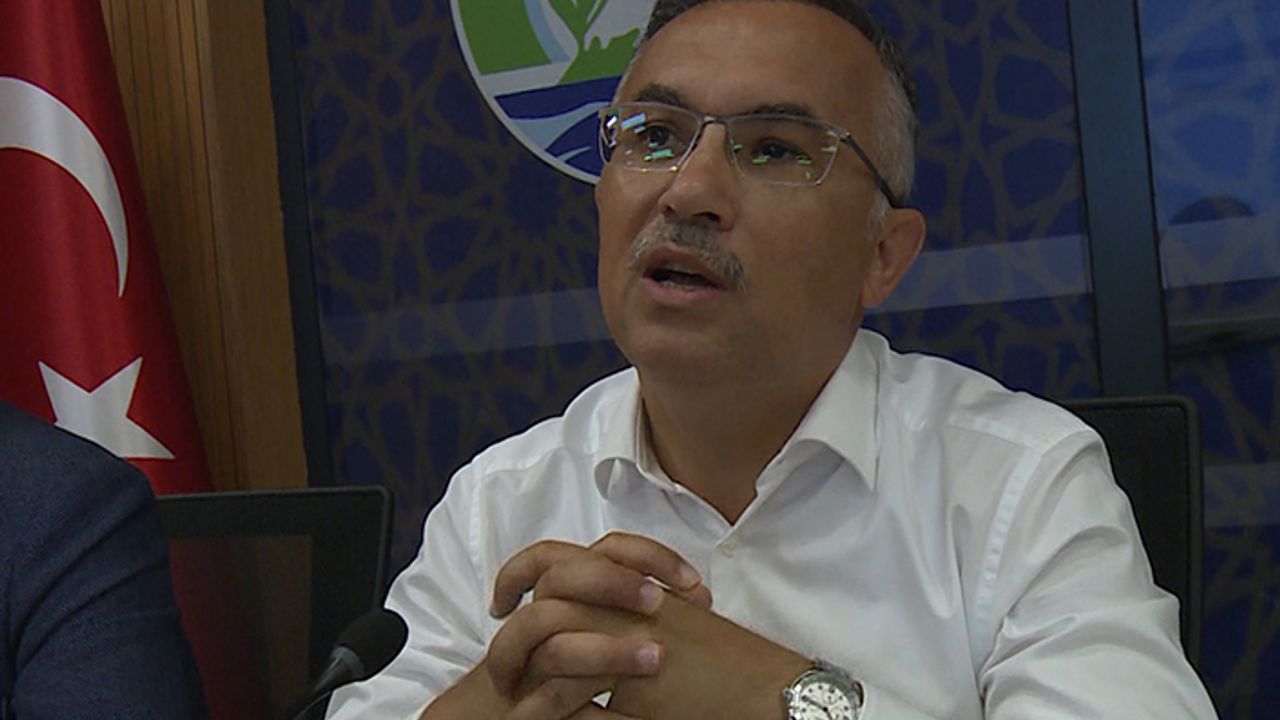 Rize Valisi Kemal Çeber: “Çok riskli gördüğümüz 164 haneden 112’si tahliye edildi”