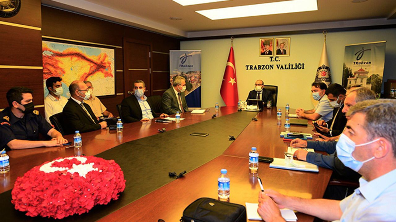 Trabzon Valiliği'nden afet toplantısı