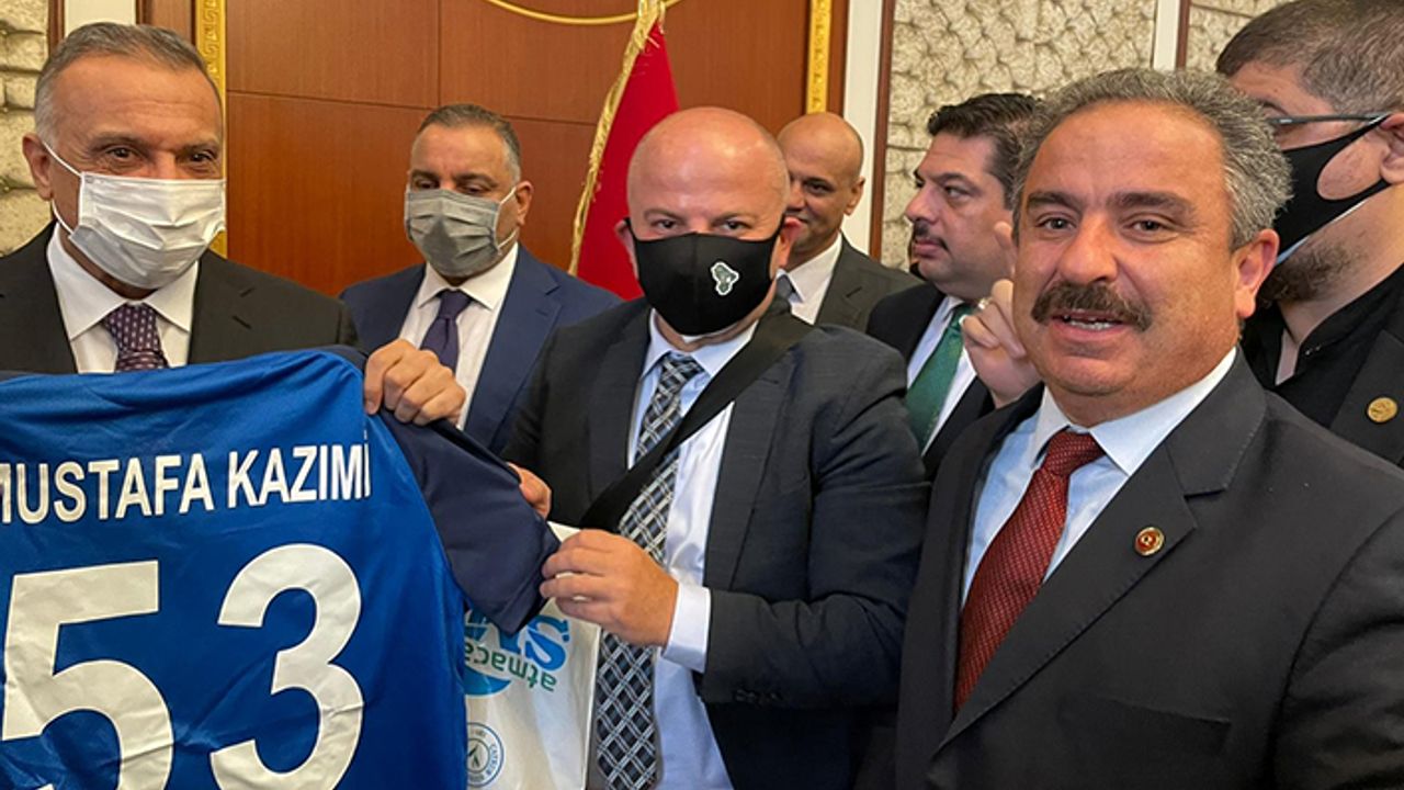 Irak Başbakanı'na Çaykur Rizespor forması