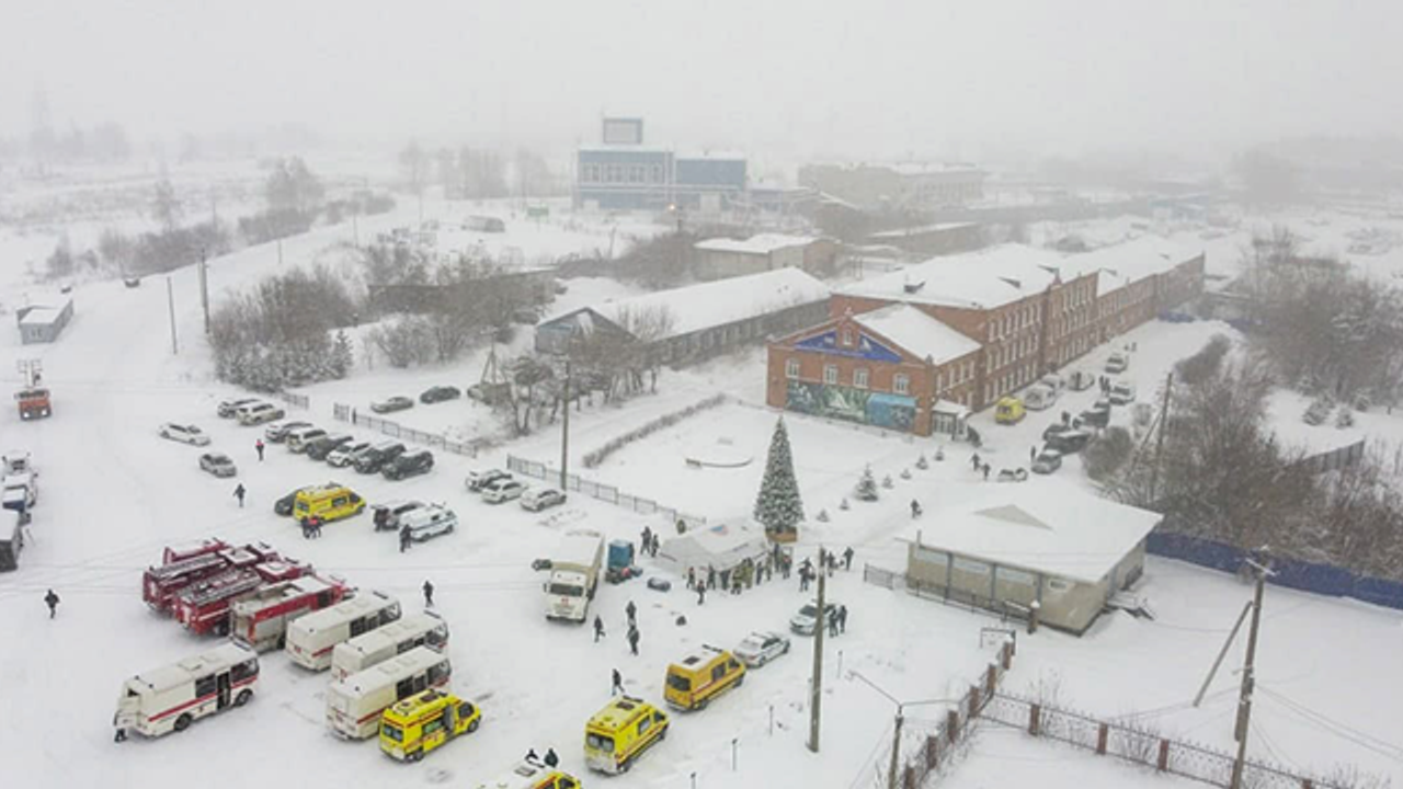 Rusya'da maden kazası: Can kaybı 52'ye yükseldi