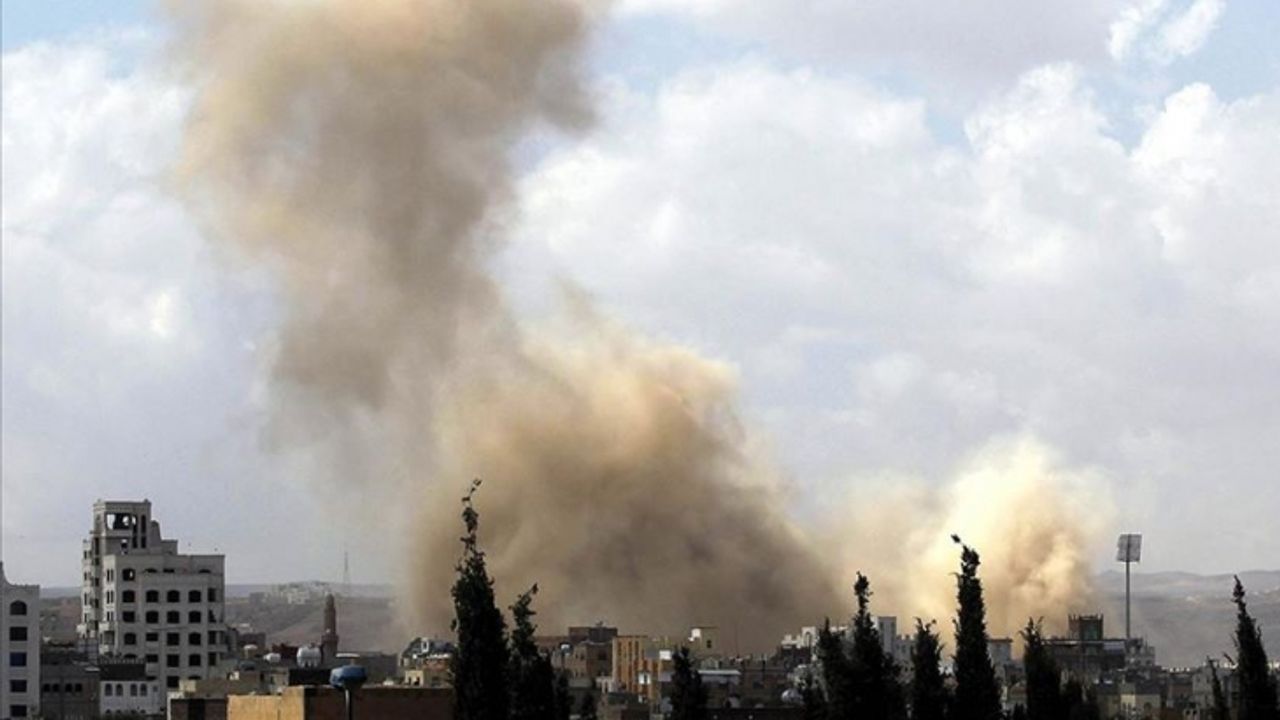 Yemen'e hava saldırısı: 100'den fazla ölü ve yaralı