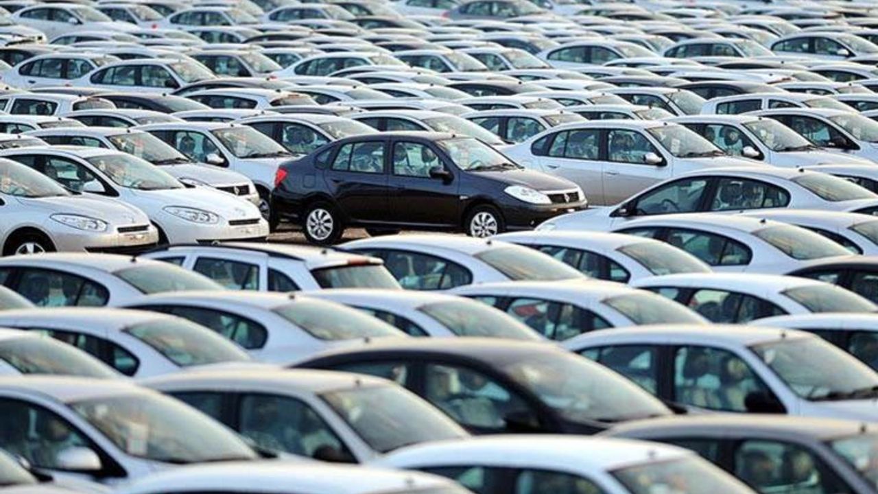 Otomobil satışları düşüşte: Türkiye'de nüfusun yüzde 34,8'inin araba alacak maddi gücü yok