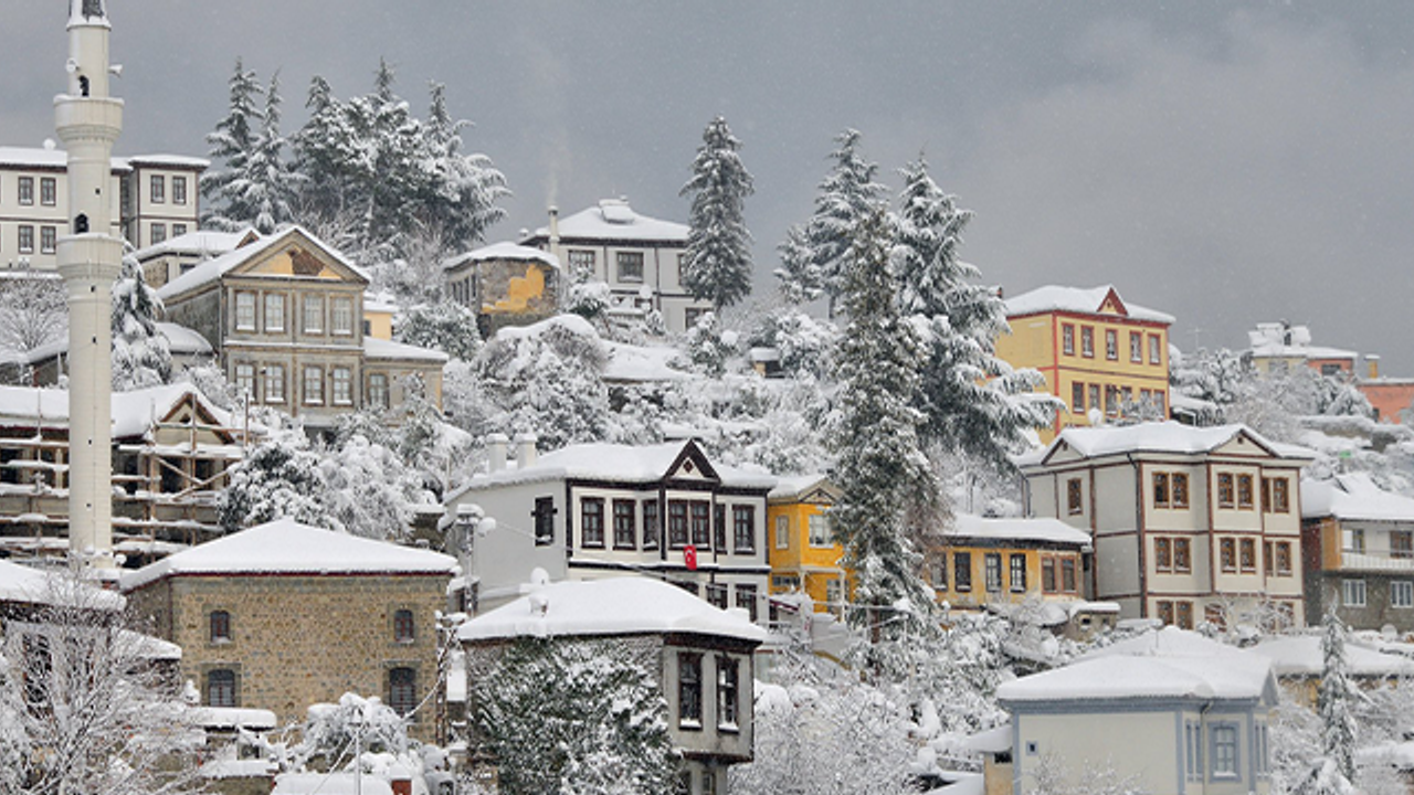 Meteoroloji Trabzon, Rize ve Artvin'i uyardı: Kar yağışı bekleniyor