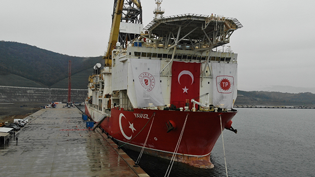 Karadeniz'de doğalgaz arama çalışmaları: Yavuz Sondaj Gemisi ilk seferine hazırlanıyor