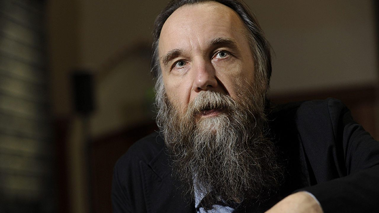 Putin'in akıl hocası Aleksandr Dugin: İstanbul'daki görüşmeyi sabote ettiler