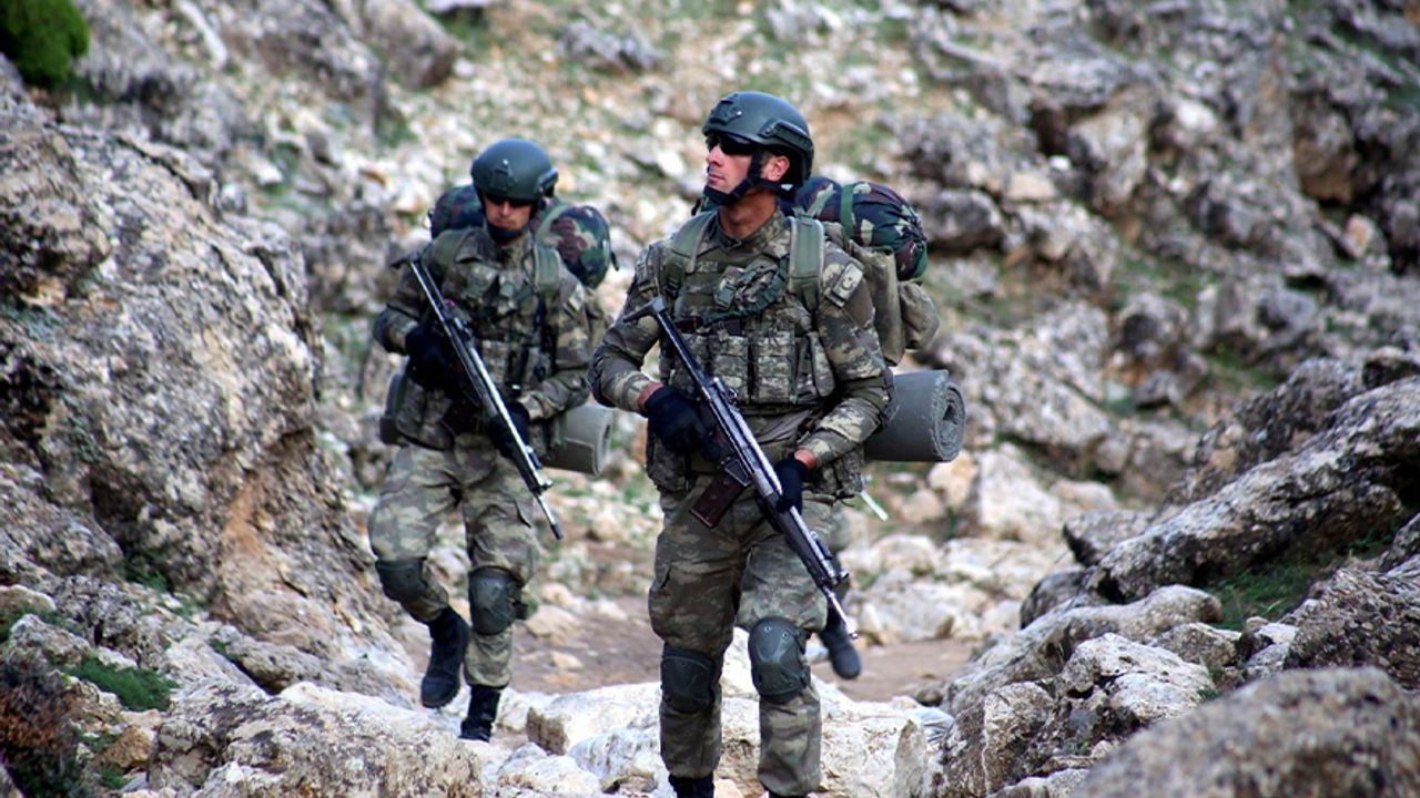 Suriye'nin kuzeyinde 16 PKK/YPG'li terörist etkisiz hale getirildi