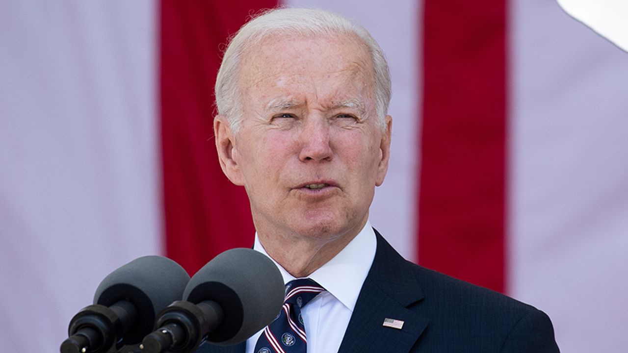 Joe Biden’dan Kongre’ye sert silah yasası çağrısı: “Daha ne kadar katliamı kabul edeceğiz?”