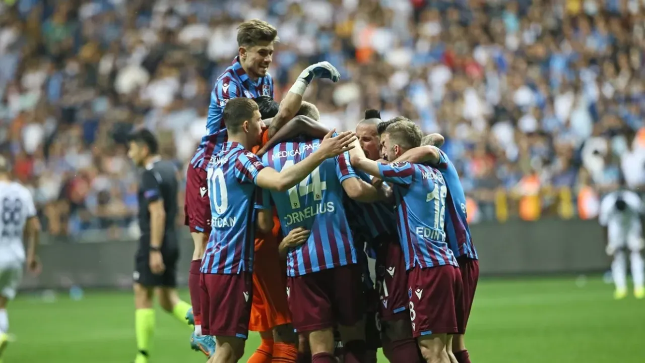 Trabzonspor, sezonu Başakşehir deplasmanında tamamlıyor