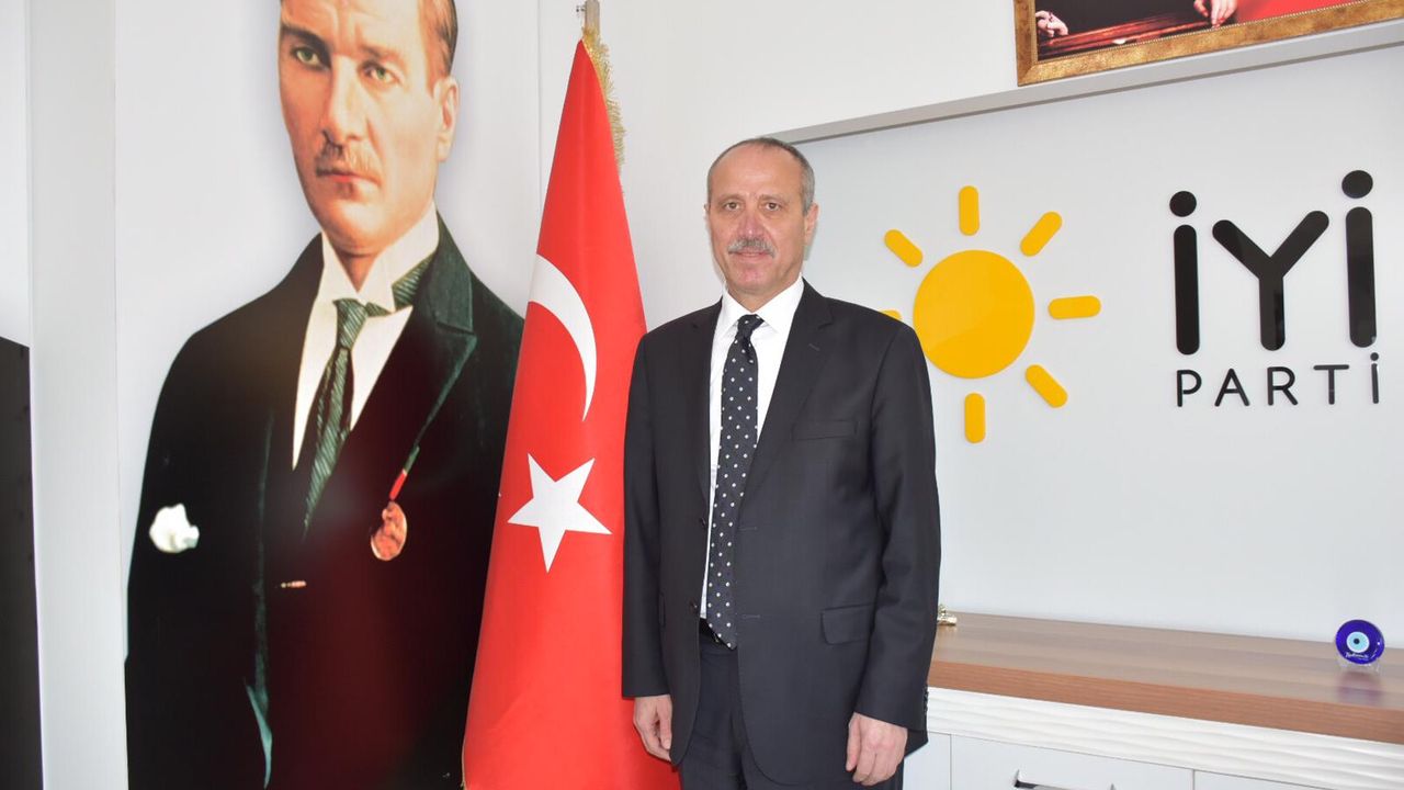 Azmi Kuvvetli; 'Trabzonlu vatandaşlarımızın beli bir de bu zamla bükülecektir'