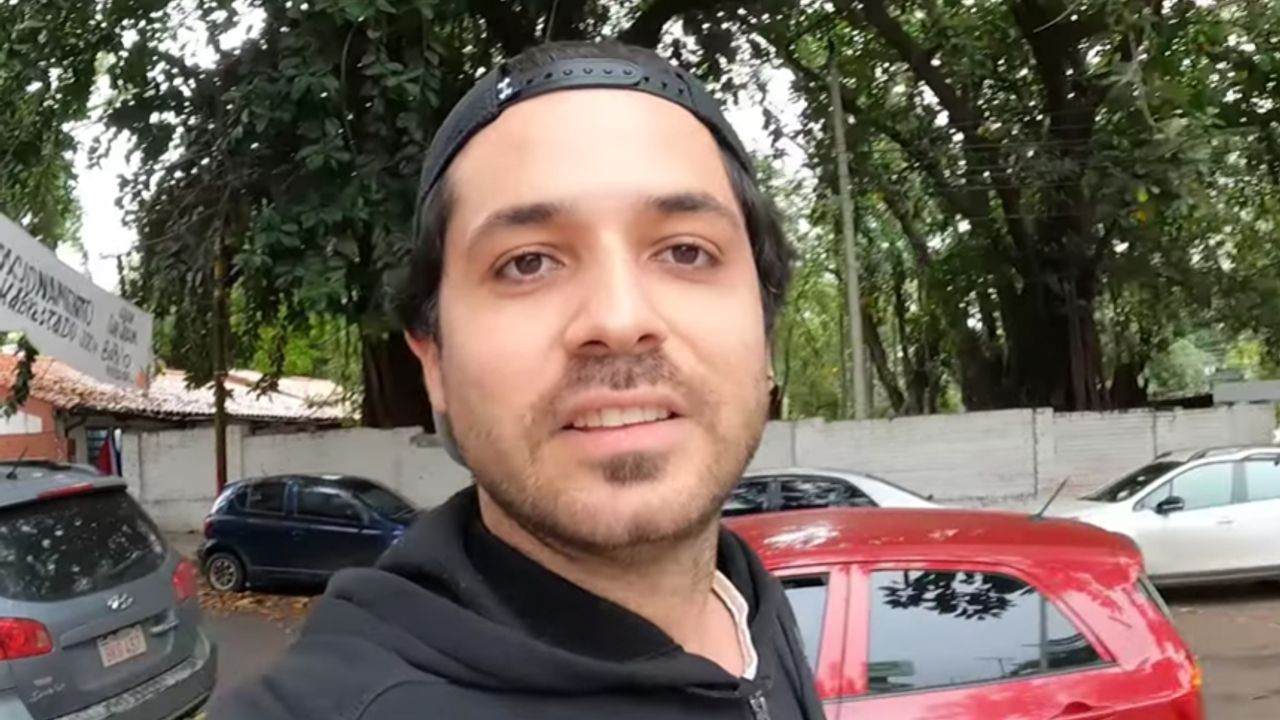 Youtuber Can Kırşan'ın Paraguay'da gittiği kuaförün sahibi Oscar Cardozo çıktı