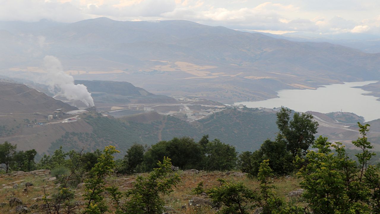 Erzincan'da çevre kirliliği yarattığı gerekçesi ile altın madeninin faaliyeti durduruldu