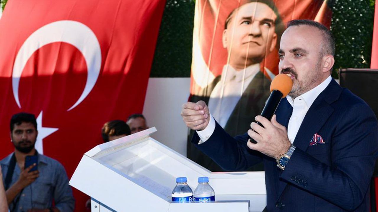 AK Parti'li Bülent Turan: “Asgari ücrette esas artış yine yılbaşında yapılacak”