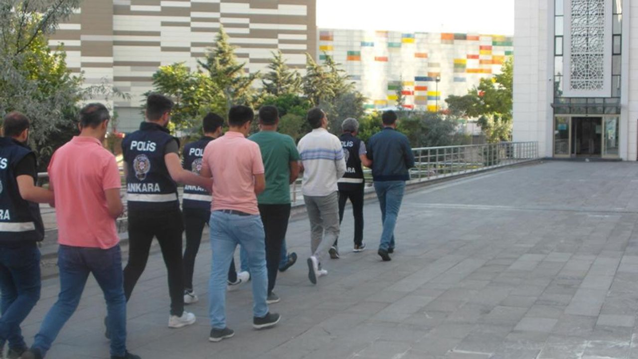 Ankara merkezli 9 ilde FETÖ operasyonu: 21 gözaltı