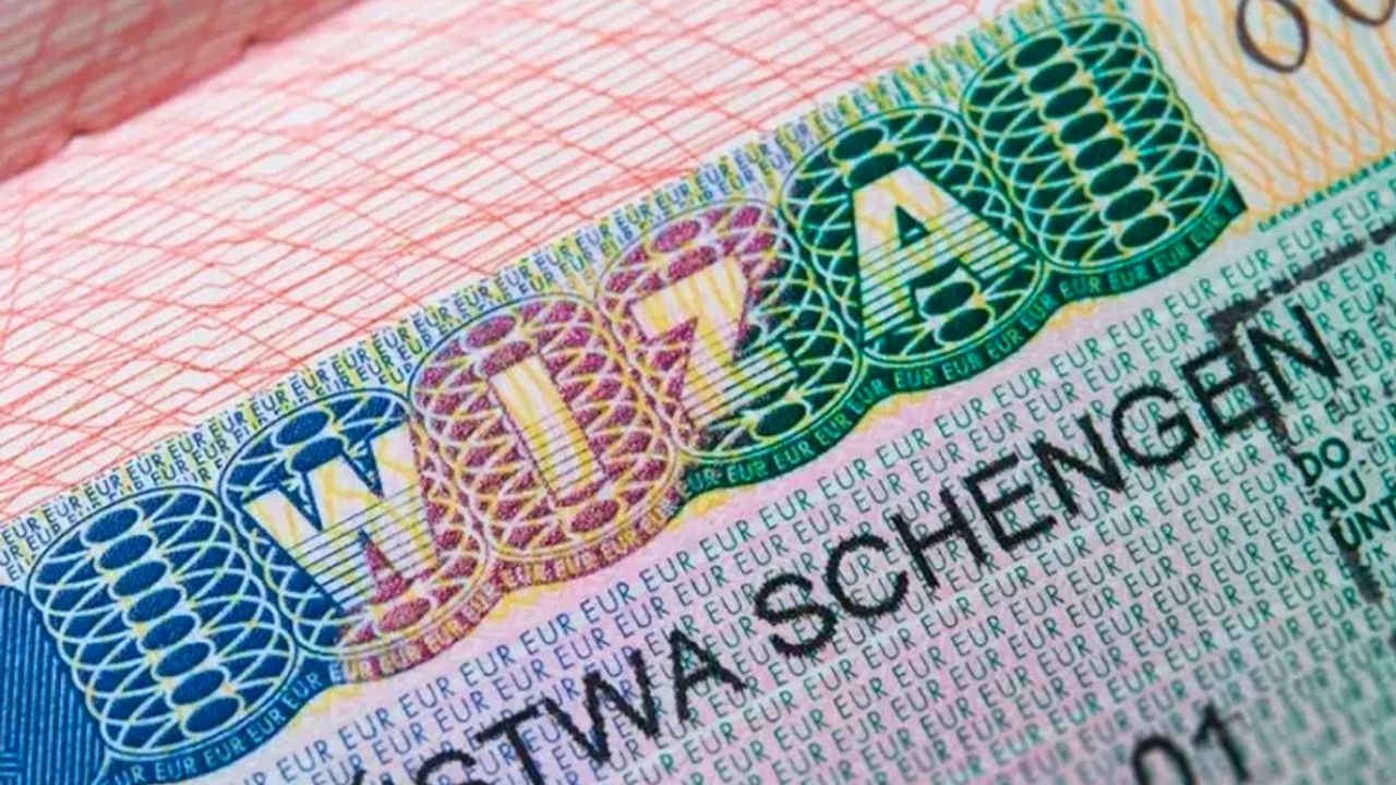 Yüksek talep nedeniyle yaz sonuna kadar Schengen vizesi randevusu alınamıyor