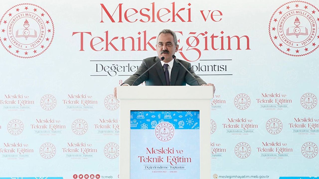 Mahmut Özer: “İstanbul’da tüm OECD ülkelerinin katımıyla mesleki eğitim zirvesi olacak”