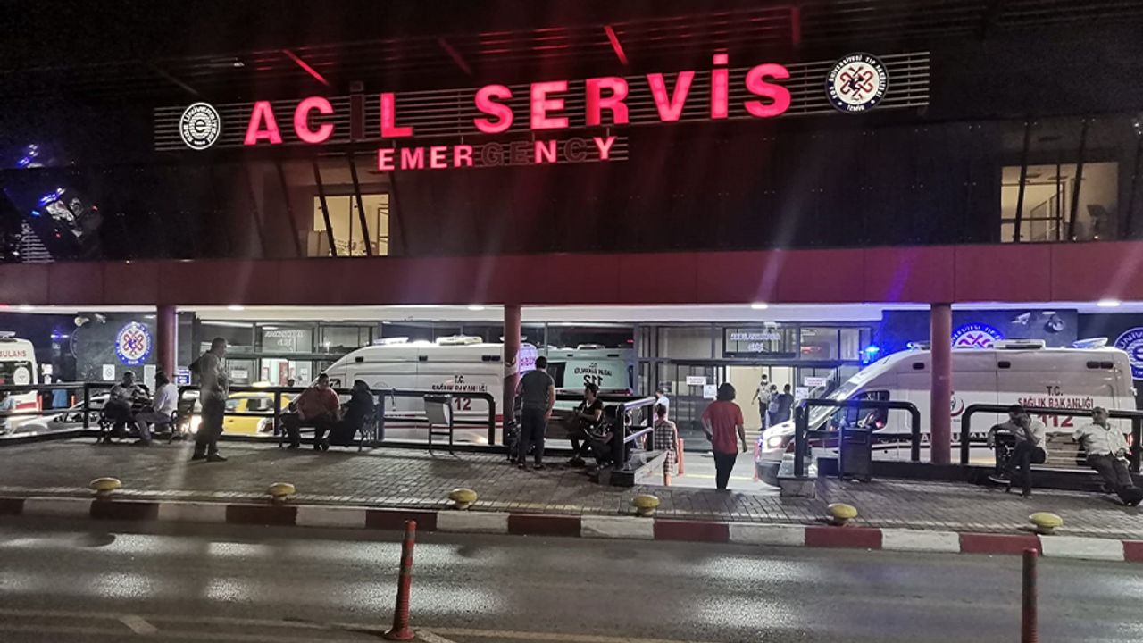 İzmir’de 6 aylık hamile kadın oğlu tarafından 15 yerinden bıçaklandı