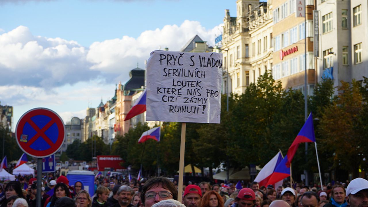 Çekya’da hükümet karşıtı protesto