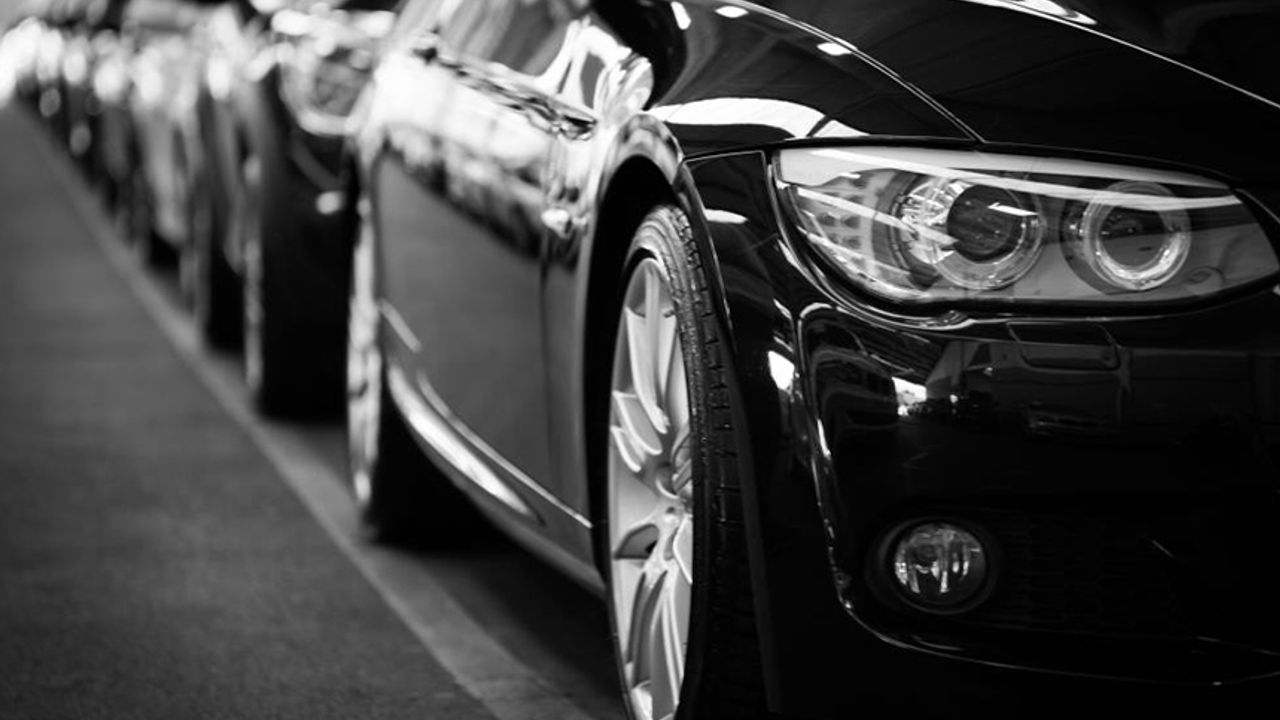 Otomobil ve hafif ticari araç pazarı yüzde 6,7 geriledi