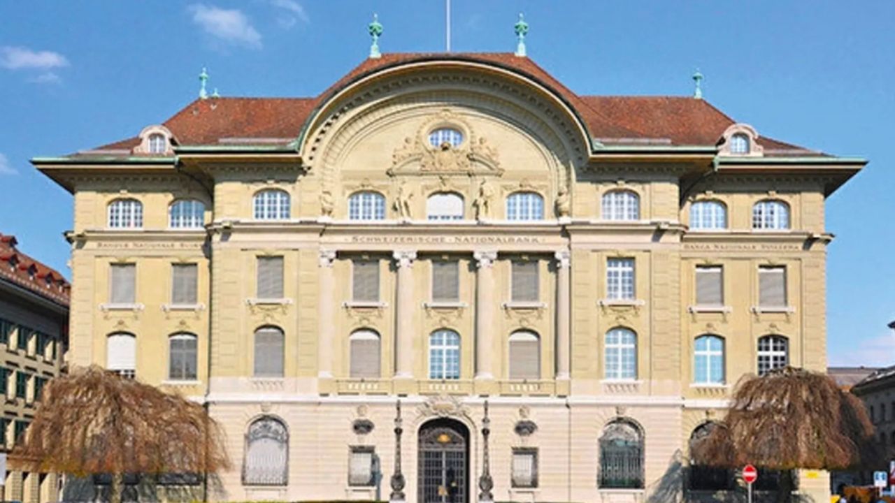 İsviçre'de faiz çöküşü: Merkez Bankası 142 milyar dolar zarar etti