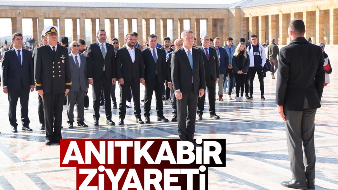 Trabzonspor’dan Ankaragücü maçı öncesi Anıtkabir ziyareti