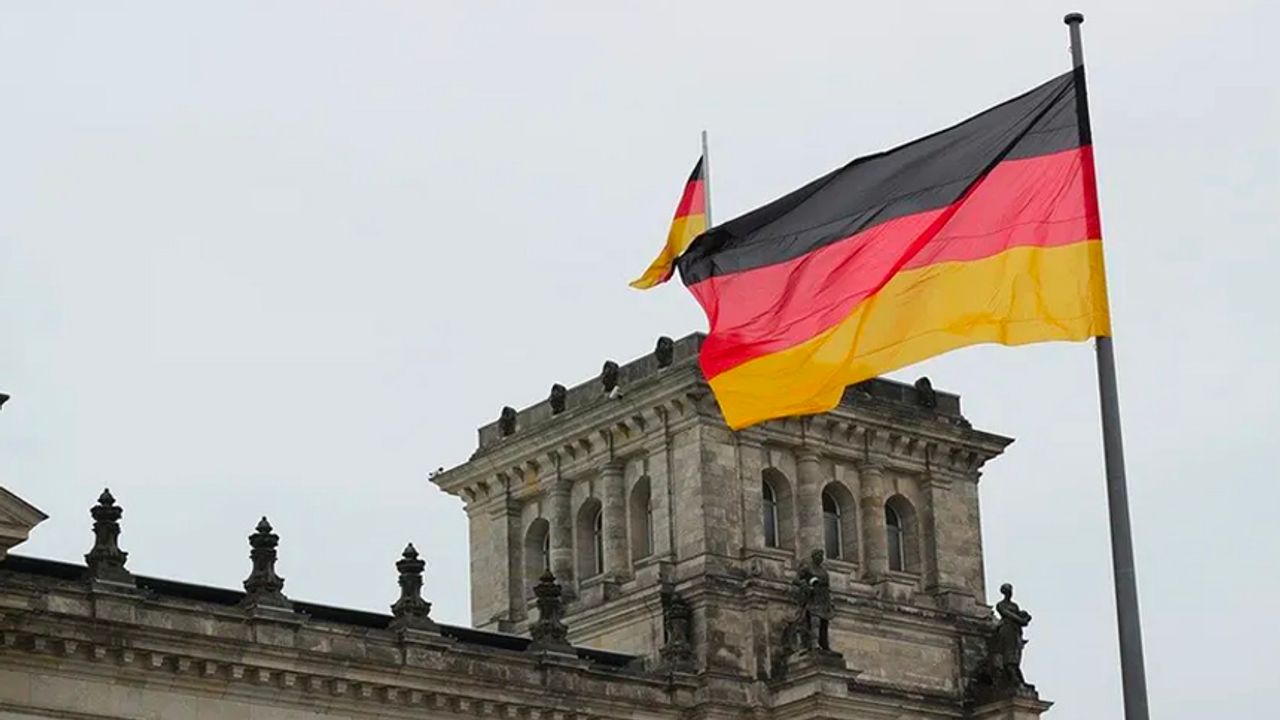 Almanya'dan ''çifte vatandaşlık'' kararı