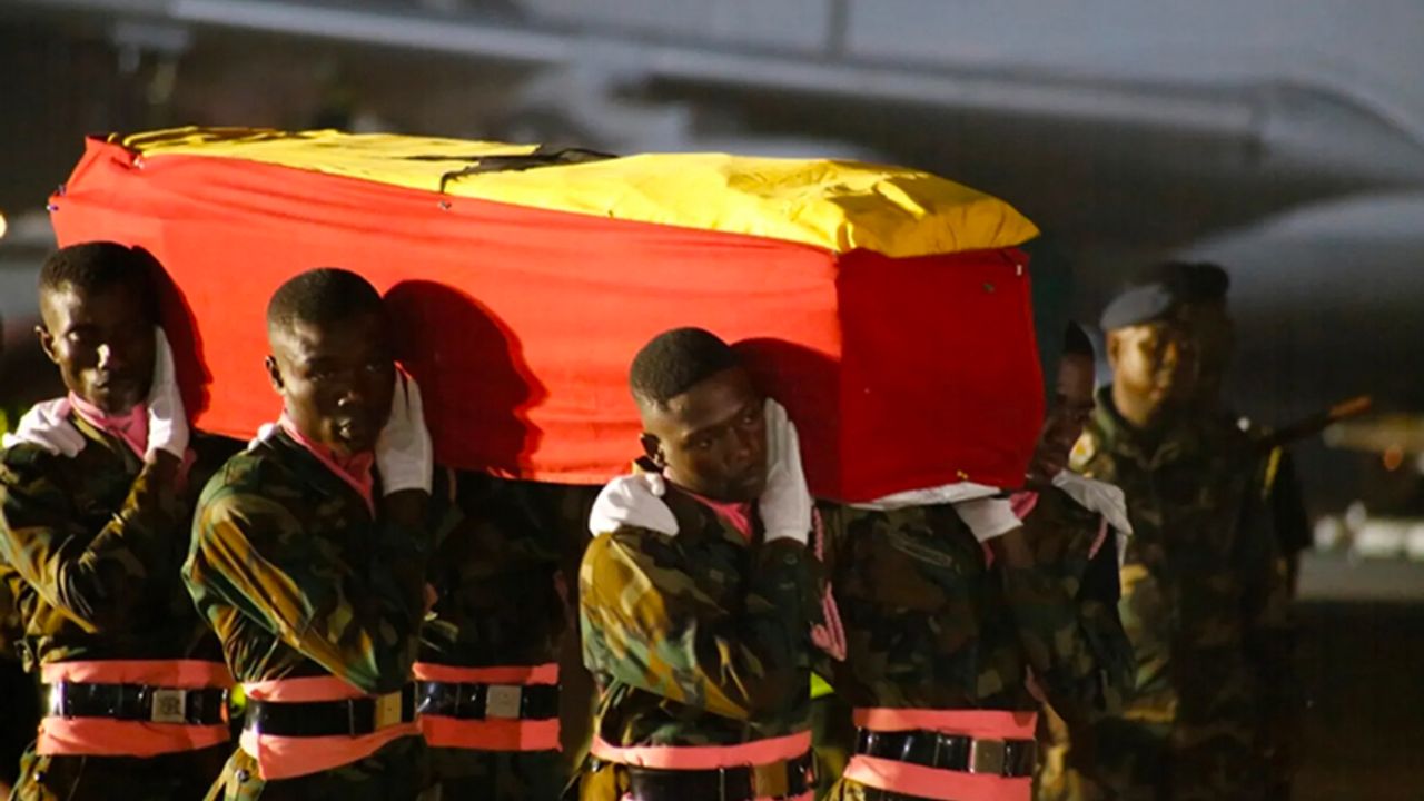 Depremde hayatını kaybeden Hataysporlu Christian Atsu'nun cenazesi ülkesi Gana'ya getirildi
