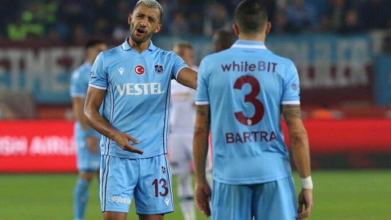 Trabzonspor Vitor Hugo'nun ayrılığını KAP'a bildirdi