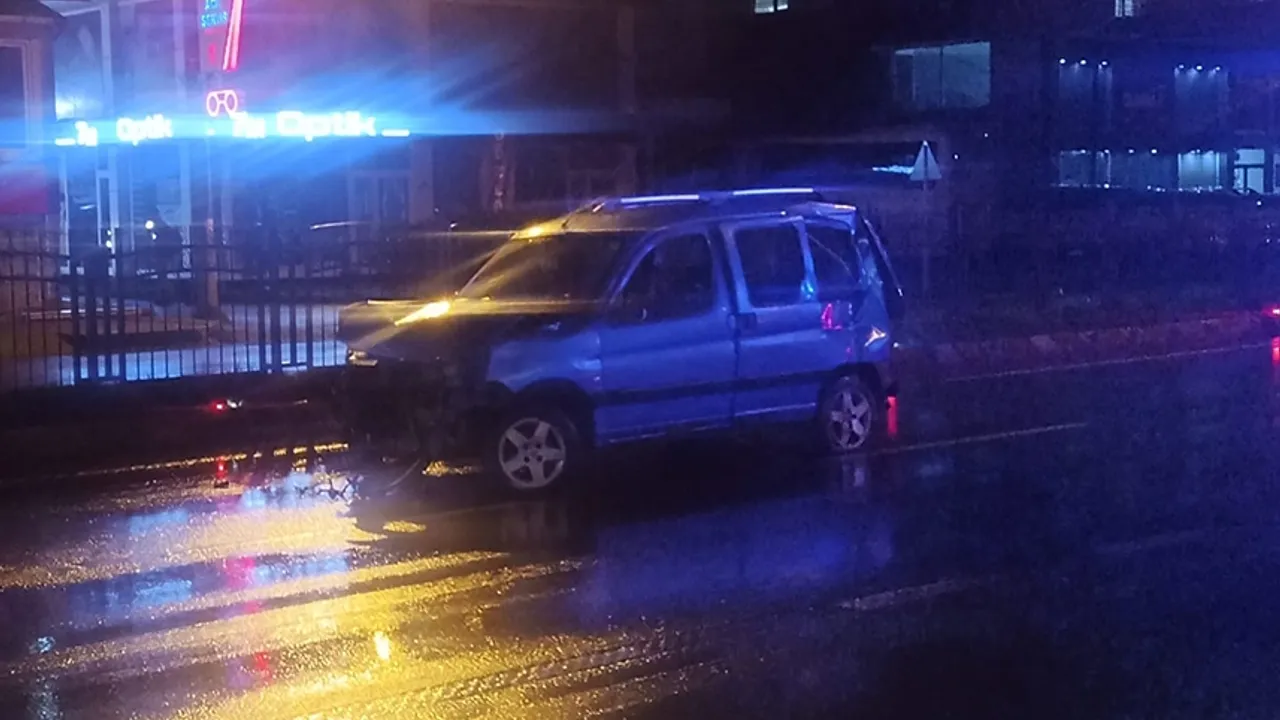 Trabzon Akçaabat'ta kaza: 4 yaralı