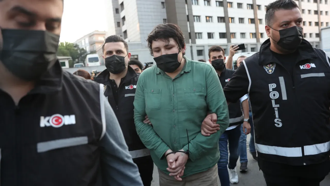 'Tosuncuk' Mehmet Aydın'a ve ağabeyine 'bank' cezası