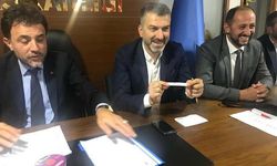Ak Parti Trabzon'da Yine Ters Köşe Yaptı