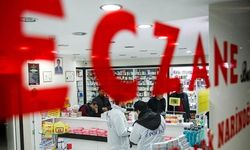 Eczanelerin 'tam kapanma' sürecindeki mesai saatleri netleşti!