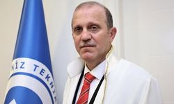 Rektör Hamdullah Çuvalcı: 'Milli iradenin yanındayız'