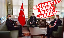 Şatafatlı değil sade makam
