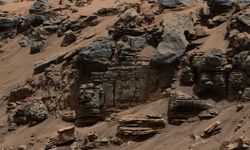 NASA'nın uzay aracı keşfetti: Mars'taki süper tuzlu su, yaşamın izlerini silmiş