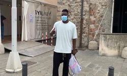 Caleb Ekuban İtalya'da sağlık kontrolünden geçiyor