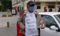 HDP Genel Merkezine yürüyen baba, kızına örgütün elinden kaçıp kurtulma çağrısı yaptı