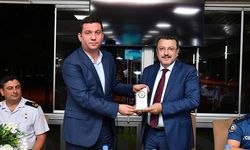 Ortahisar Kaymakamı Tolga Toğan’a veda yemeği