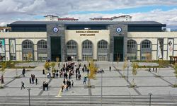 Bayburt Üniversitesi Spor Salonuna Busenaz Sürmeli’nin adı verildi